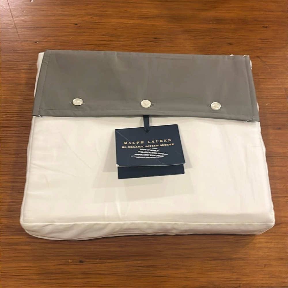 Ralph Lauren Sateen Border Queen Flat Sheet Organic Cotton 624 tc White Graphite